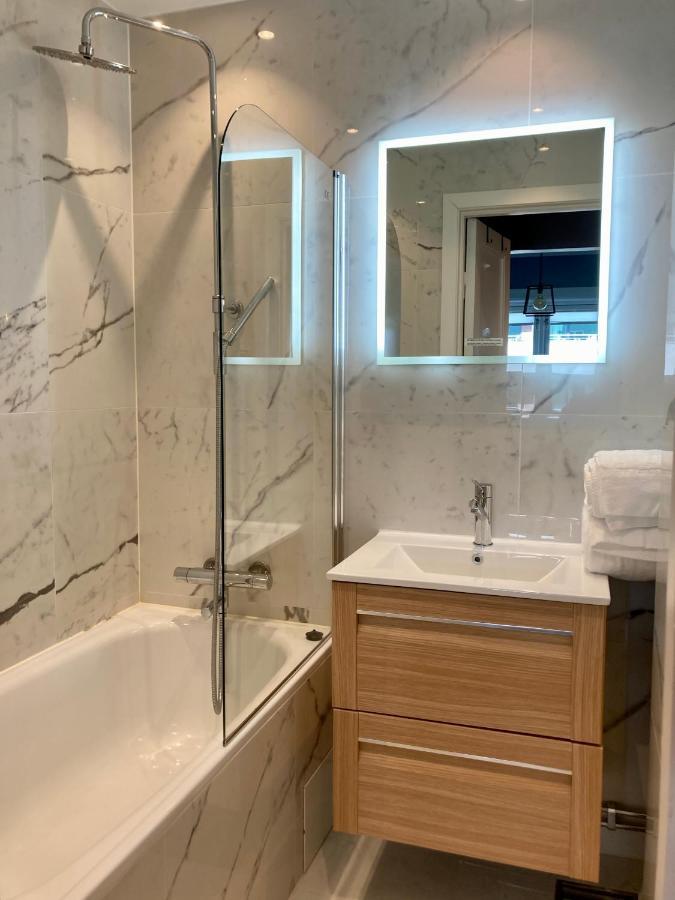 Majorstua, Charming And Modern 2 Bedroom Apartment 奥斯陆 外观 照片